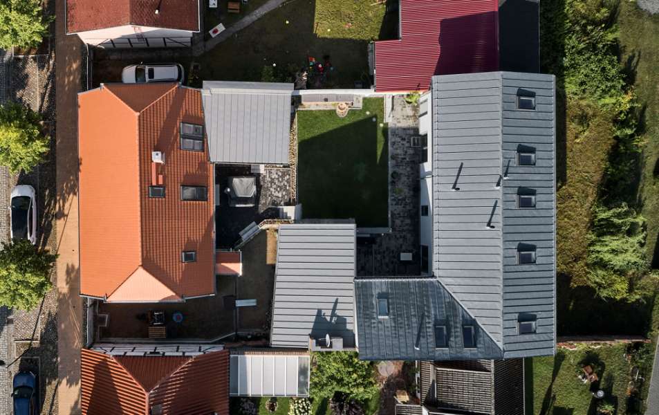 Stahldach aus der Vogelperspektive, Clara-Zetkin-Straße 49 in 19288 Ludwigslust